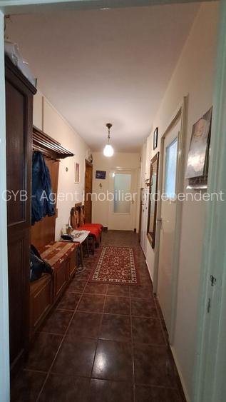 Apartament cu 3 camere, parter inalt, zona Sovata-malul Crisului - 12