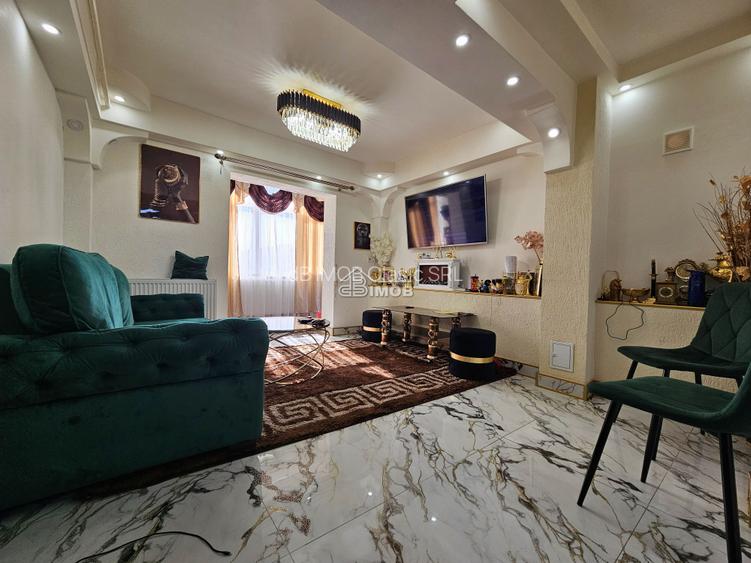 Apartament cu 3 camere, decomandat – 74mp – completrenovat – Micro X – langa Col - 2