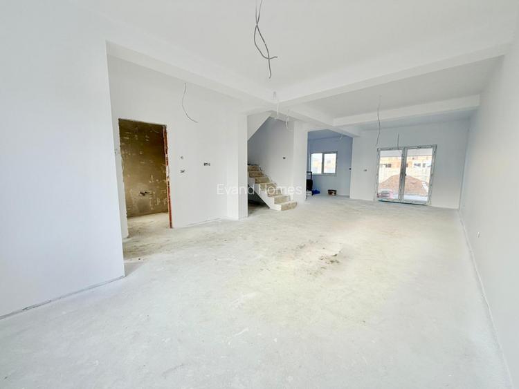 Duplex individual cu 4 camere + toate utilitatile - Mosnita - 6