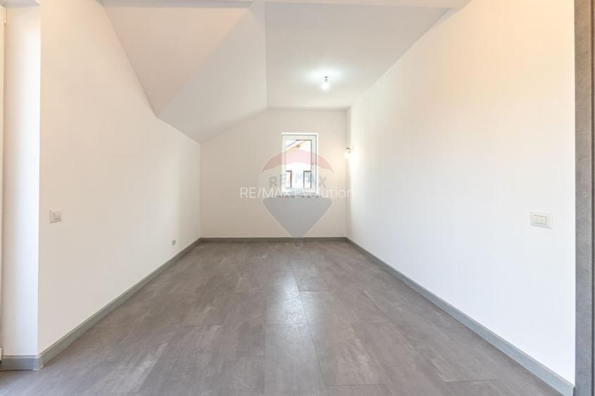 CASE NOI ÎN ARHITECTURĂ ALPINO-MODERNĂ CU ALEE PRIVATA | CRISTIAN - 28