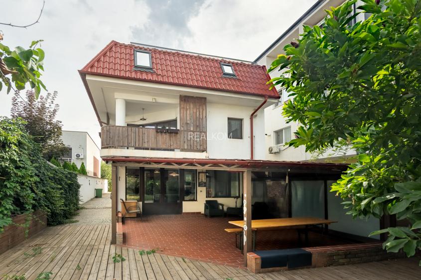 VANZARE VILA 12 CAMERE POPESTI LEORDENI – DRUMUL FERMEI – COMISION 0% - 2