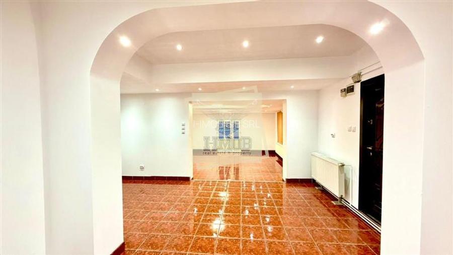 Spatiu comercial 80 mp in zona Strand - 8