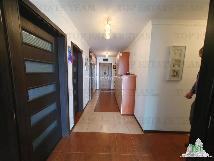 Apartament cu vedere la MARE si LAC zona exclusivista Sat VACANTA - 30