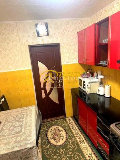 Apartament 2 camere Piata Nicolina - 2