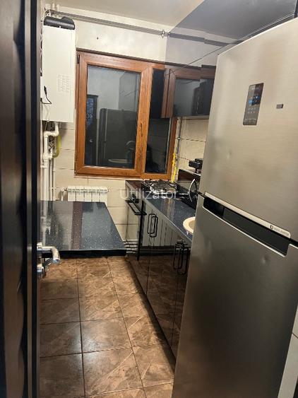 DIRECT PROPRIETAR !! Vând apartament cu 2 camere , 42 mp , zona KM 4-5  - 3