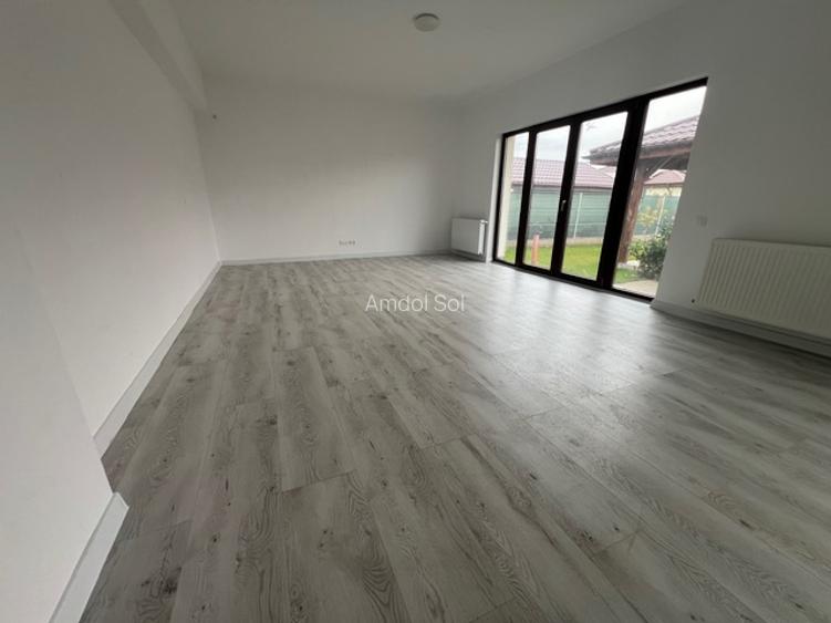 Casa Individuala de inchiriat, 3 cam, 2 bai mobilate, 2 parcari - 4