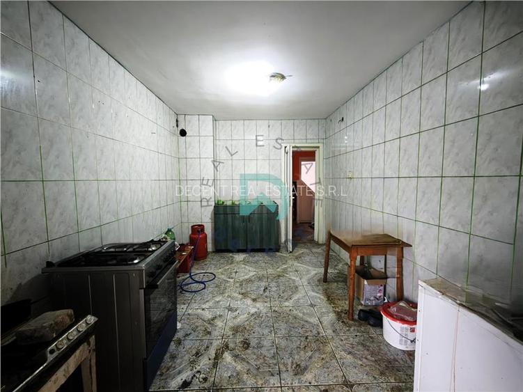 Casa de vanzare   Noua,  Brasov - 28