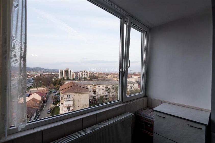RECO Apartament 3 camere, Decomandat, zona Nufarul, etaj 8din 9, 2 balcoane inch - 15