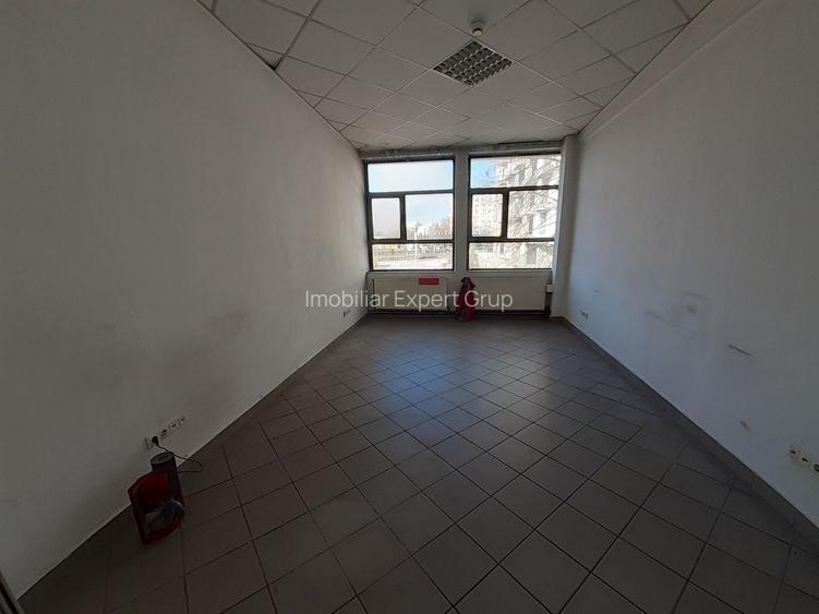 Hala 430 mp in zona Fizicienilor + platforme betonate sau birouri - 9