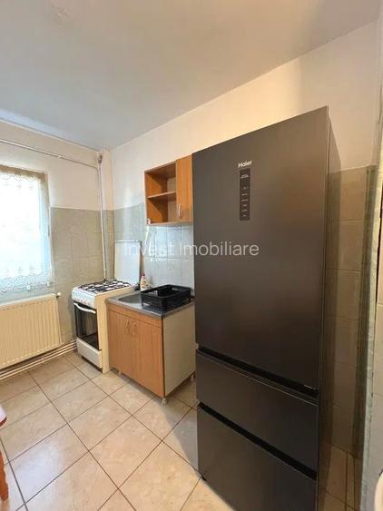 Apartament 2 camere - etaj 1 - bloc fara risc - Bulevardul Cantemir - 6