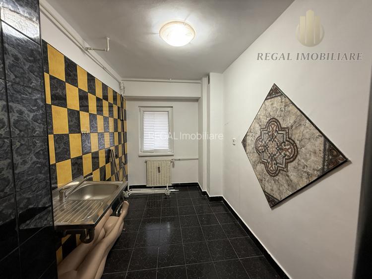 Spațiu Birou | Unirii- Muncii| Parter | 40 mp - 5