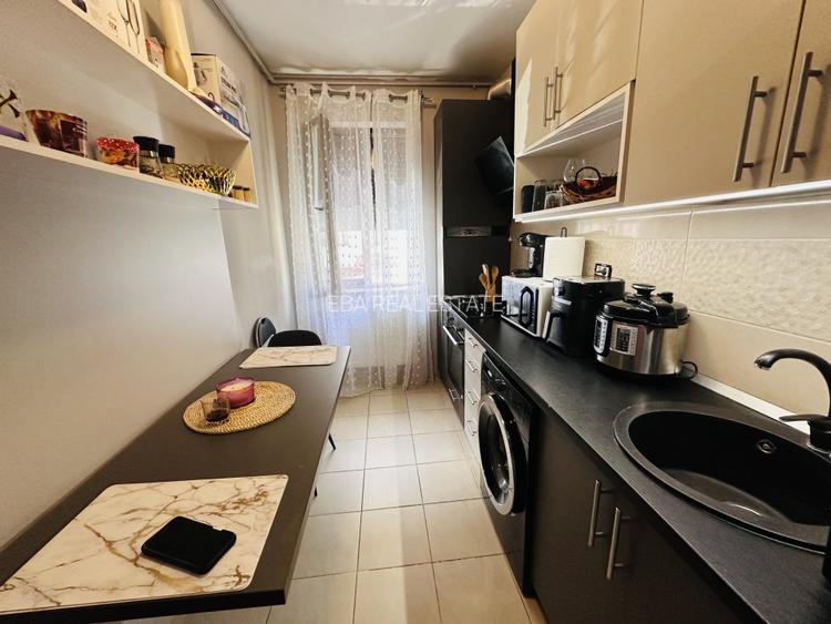Super apartament cu 2 camere , decomandat, 53 mp , Crinului, Rosu - 5