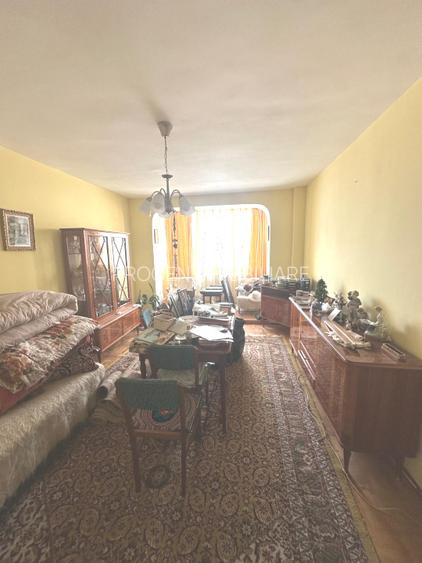 Două camere, situat în zona Vlahuță - 3