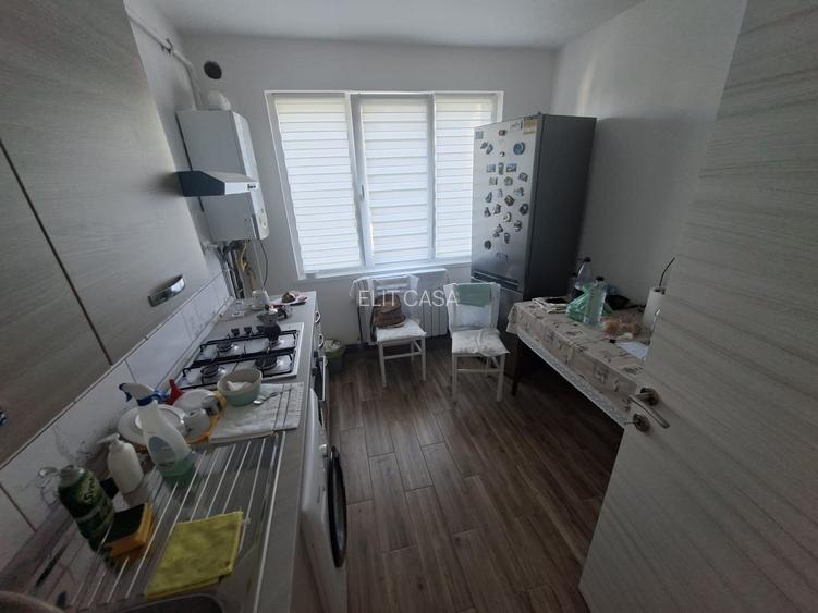 Apartament cu 3 camere decomandat, etaj 4/10, zona Alexandru cel Bun - 6