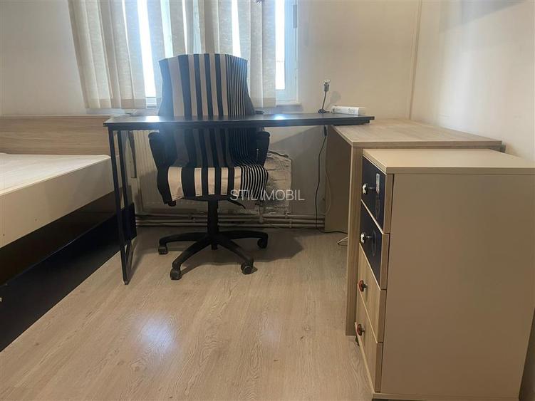 Apartament 3 camere - RENOVAT- Iași, Nicolina, zona PECO MOL - 2