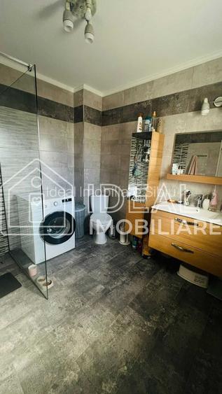 Triplex cu 5 camere complet mobilat si utilat, in SELIMBAR - 11