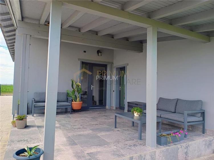 Sanmihaiul Roman- teren generos- mobilata si utilata - 14