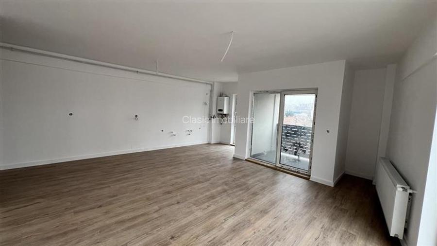 Vanzare apartament 3 camere bloc nou in Dambul Rotund- zona Mega Image - 2