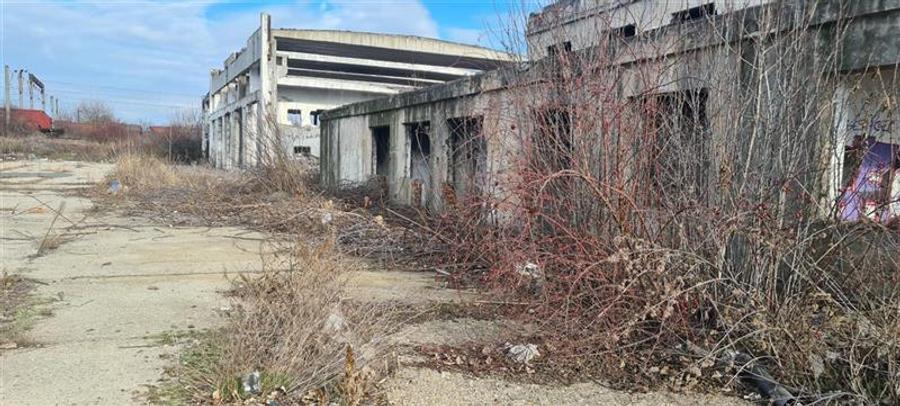 Vanzare depozit/hala/spatiu industrial/platforma betonata Giulesti - Chitila Tr