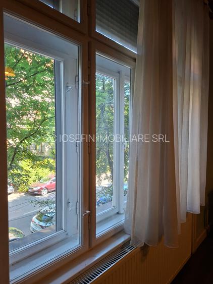 Apartament renovat in cladire istorica - 23