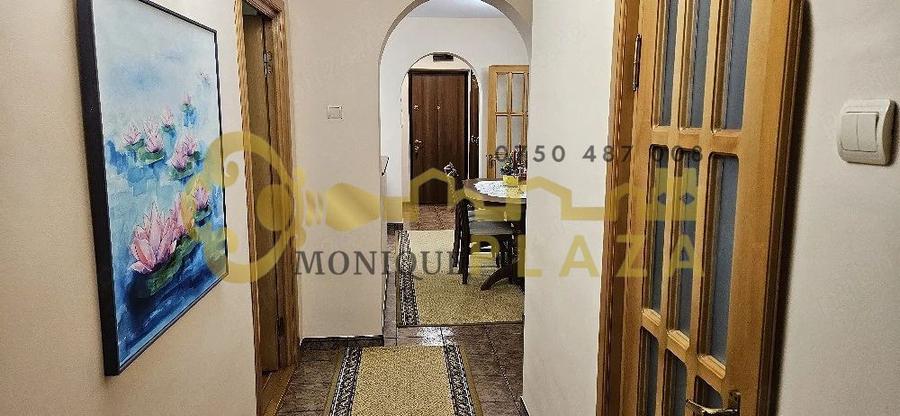 4 Camere | 2 Bai | Debara | Loc de parcare | Etaj intermediar |