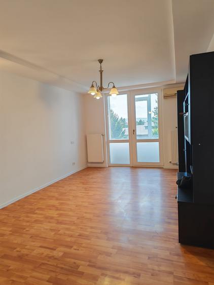 Apartament 3 camere decomandate Razboieni