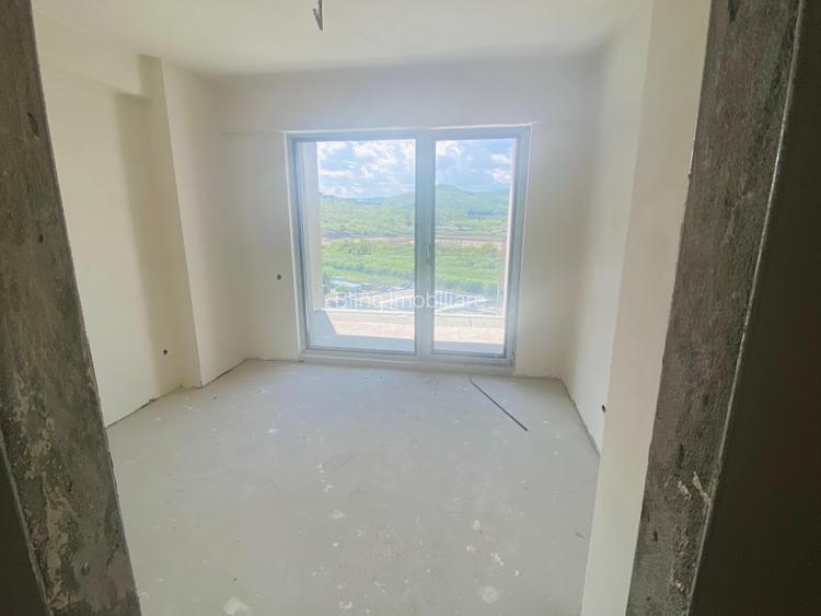 Apartament WEST PEAK! - 77 mp - 3 camere - 2 bai - Floresti ! - 4