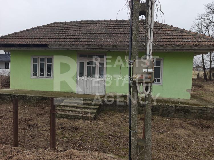 Teren intravilan de vânzare – Sculeni, Vama județul Iași - 2