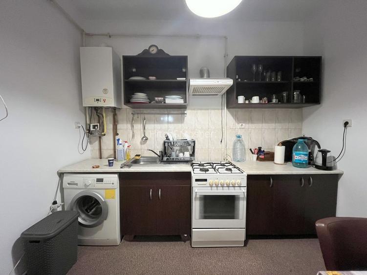 Casa cu curte comună, zonă istorică ultracentrală - 13