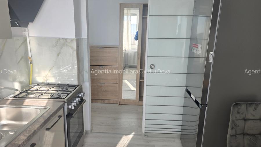 Vand apartament o camera, in Dorobanti, suprafata utila totala 47 mp, mobilata - 5