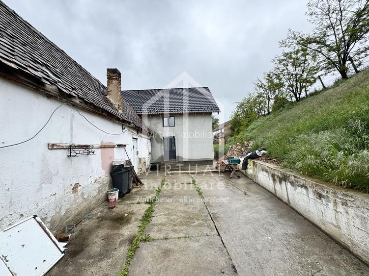 Trei imobile cu teren de 1180mp, 2 casa noi, pivnita,  Sura mare - 4