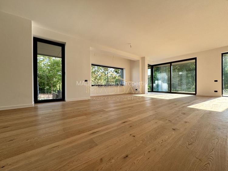 Vila cu 5 camere  *366mp* / Curte privată *315mp* / Pipera - Lake View - 12