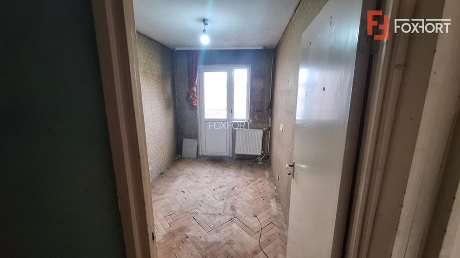 Apartament cu 3 camere + boxa, zona Sagului - 8