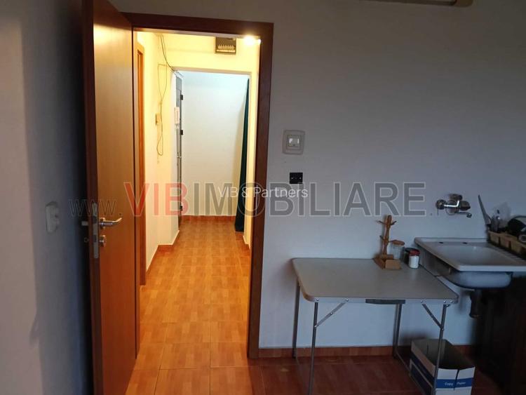 Apartament in apropiere de fostul stadion si noul centru comecial din Buziasului - 4