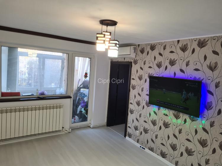 Apartament 4 camere !! PERSOANA FIZICA !! INEL 2 - 5