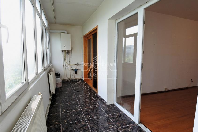 Energiei-3 camere decomandate-2 băi-etajul 3-centrală proprie - 12
