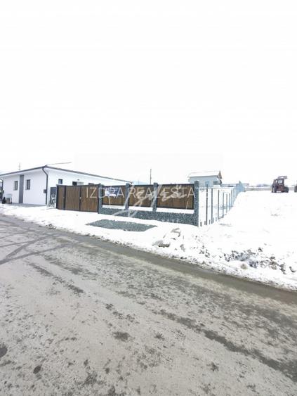 Teren intravilan 769 mp cu priveliste catre munti si padure  - 9