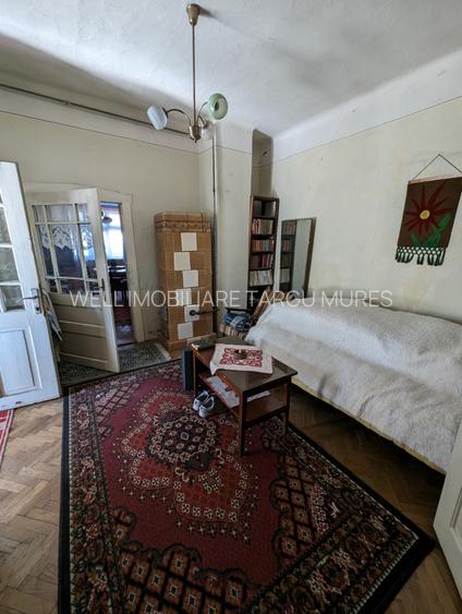 Casă de vânzare cu etaj în Sovata, în centrul orașului - 11