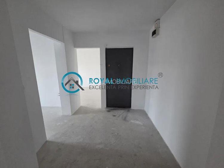 Royal Imobiliare - Vanzare apartament 3 camere zona Malu Rosu - 5