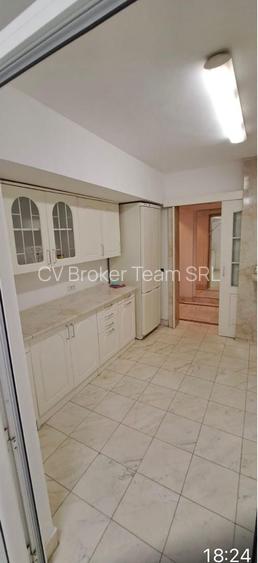 Decebal 3 cam decomandat, 2 bai, 2 balcoane - 32