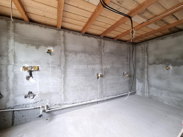 Casă individuală cu 3 camere în Vânători - 2