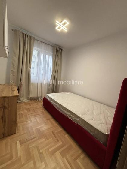Apartament de vânzare, 4 camere, 65 mp, Mănăștur zona Cinema Dacia - 5