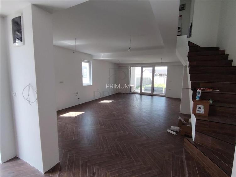 Calea Urseni - Duplex despartit prin CT - terasa incalzita - 3 bai - 3