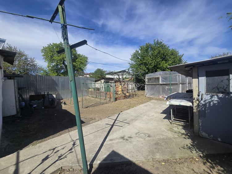 Casă + curte mare 410 mp în Brăilița - 7