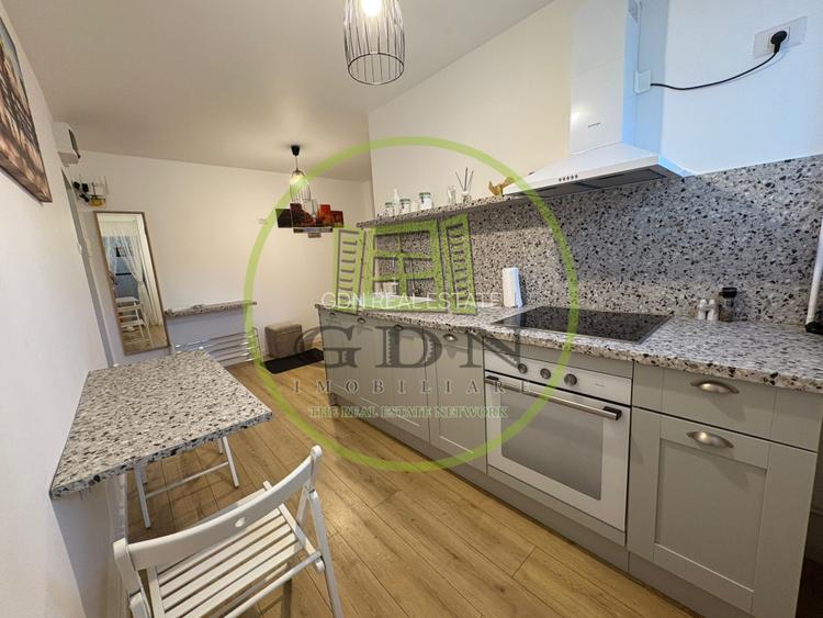 Apartament, 2 camere, decomandat, 51 mp, Cartier 1 Mai, Zona Spitalul Nr. 1 - 7