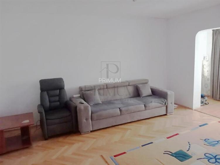 GIROCULUI - 3 CAM - 2 BAI - BOXA - 2 BALCOANE - PARTER INALT - ZONA LINISTITA - 2