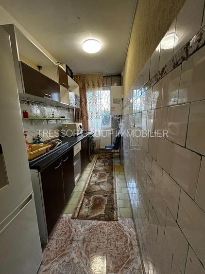 Apartament 3 camere de închiriat – zona Școala 8 – Piața I.L. Caragiale - 10