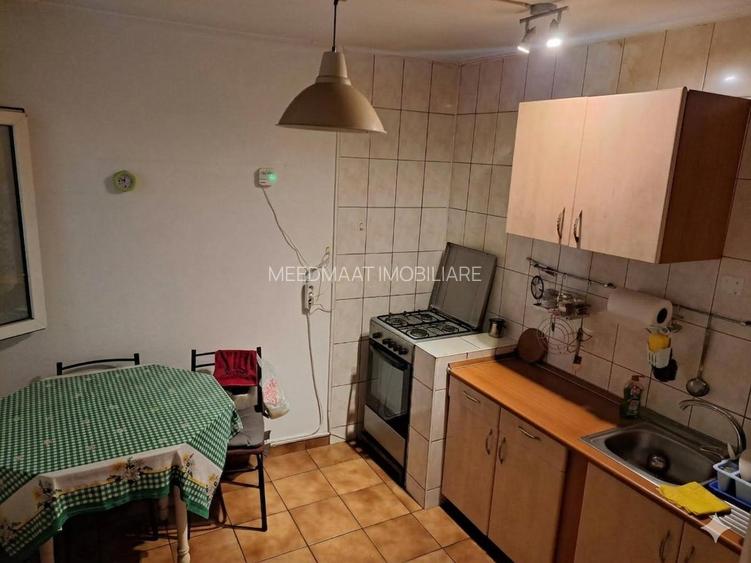 Apartament Generos cu 4 Camere – (Mega Mall) an1983 - 5
