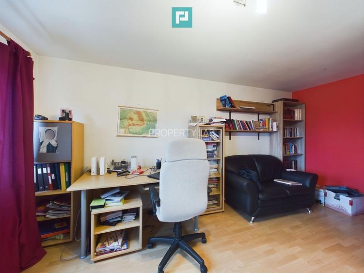 Casă situată Central în Dumbrăvița - 25