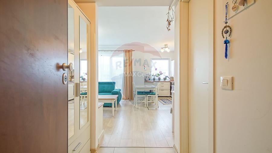 Apartament cu 2 camere de vânzare, Top City-Tractorul, comision 0% - 6